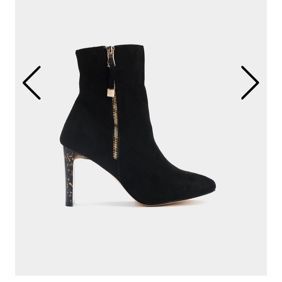 COPY - ASOS faux leather ankle boots - Picture 2 of 7